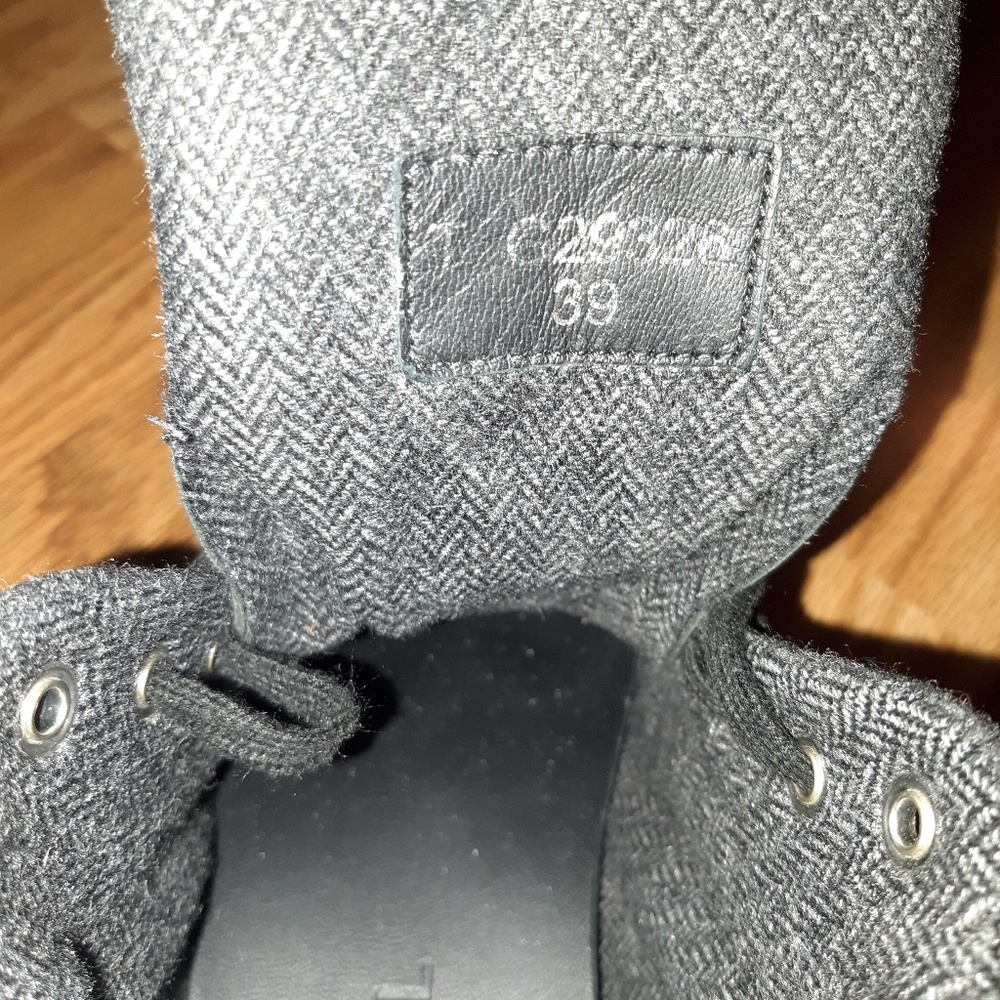 Chanel Sneakers - Picture 5 of 8